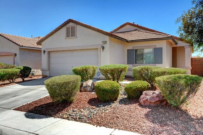 Building Photo - Move-In Ready 1-Story Home with Private Backyard & Covered Patio!