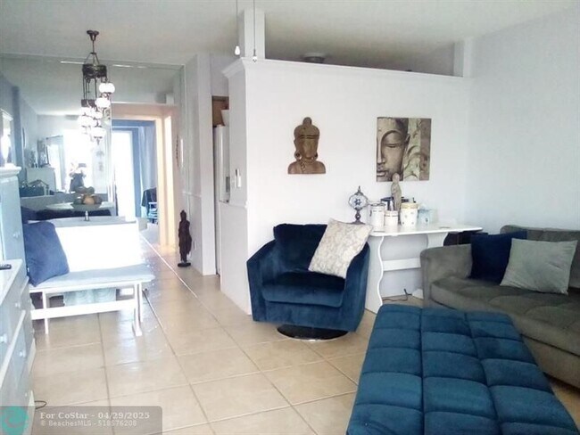 Photo - 725 SW 11th Ave Unit 6F