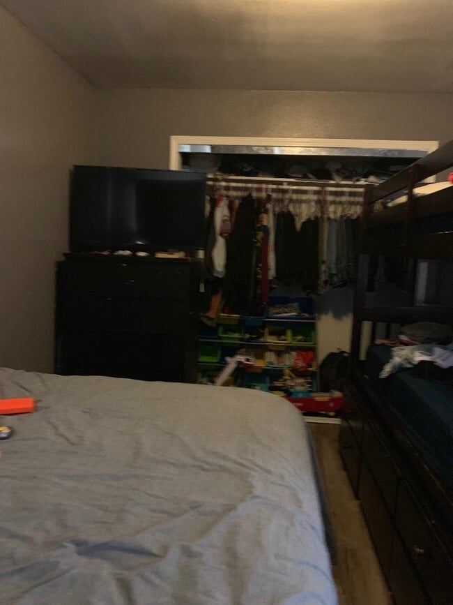 Photo - 738 N 14th St