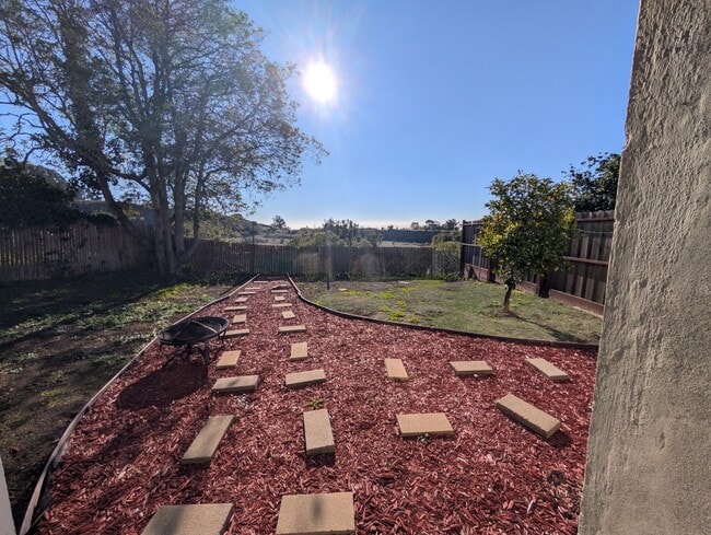 Photo - 1406 Highland Blvd