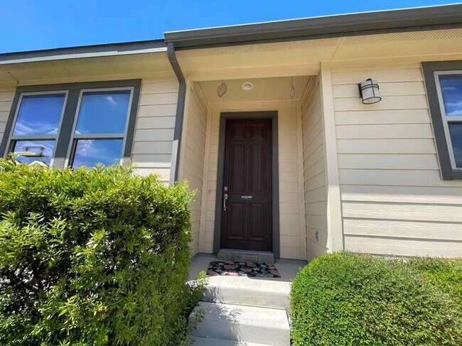 Photo - 15200 Wallaby Wy
