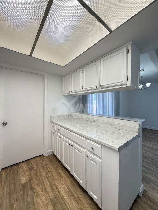 Photo - 6707 Cypress Lake Dr