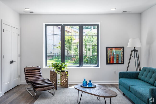 Photo - North Point Commons