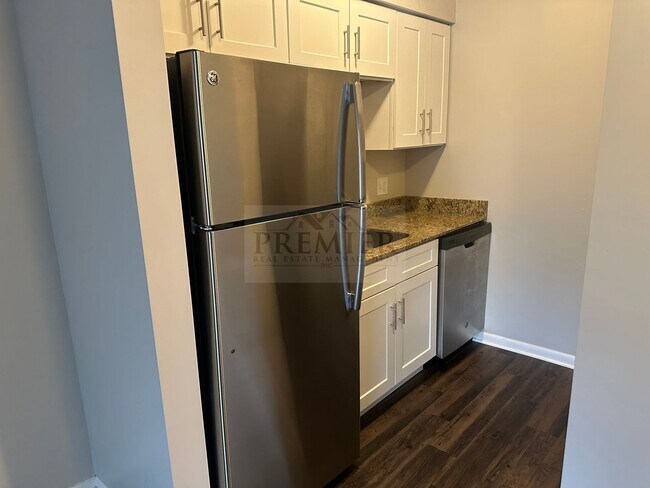 Photo - 6043 Barton Ave Unit 60W-6043