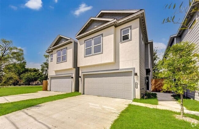 Building Photo - 2019 Harlem St Rental