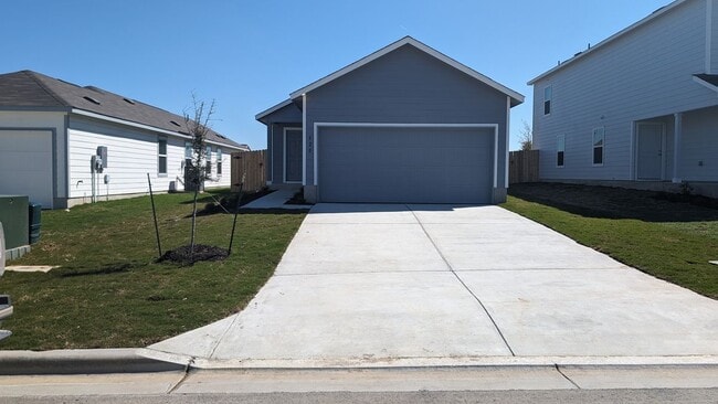 Photo - 620 Marty Allen Lp House