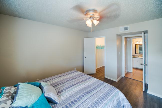 Photo - 1 bedroom in Houston TX 77002 Unit # 53