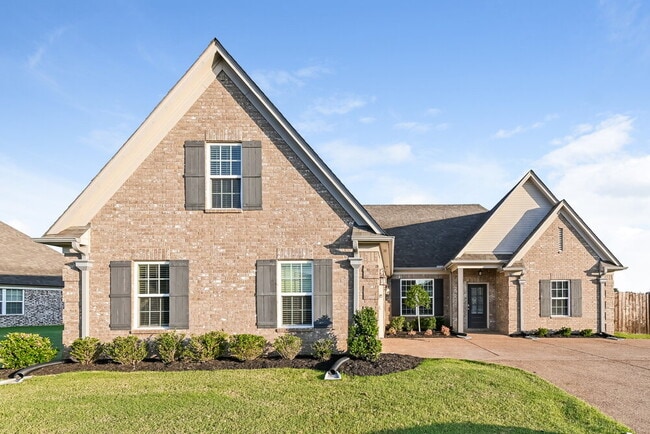 Building Photo - 3677 Dorrie Cir