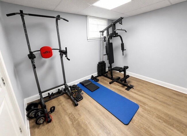 4491 Buckingham Cir Unit 2