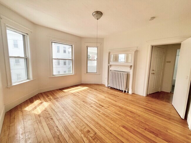 Photo - 25 Haskell St Unit 2