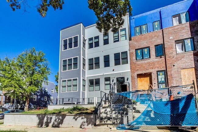 1638 K St NE Unit 302