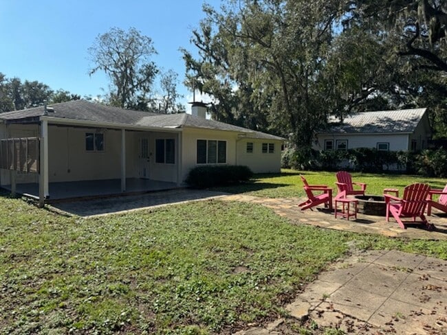 Photo - Thunderbolt Charm Meets Modern Comfort