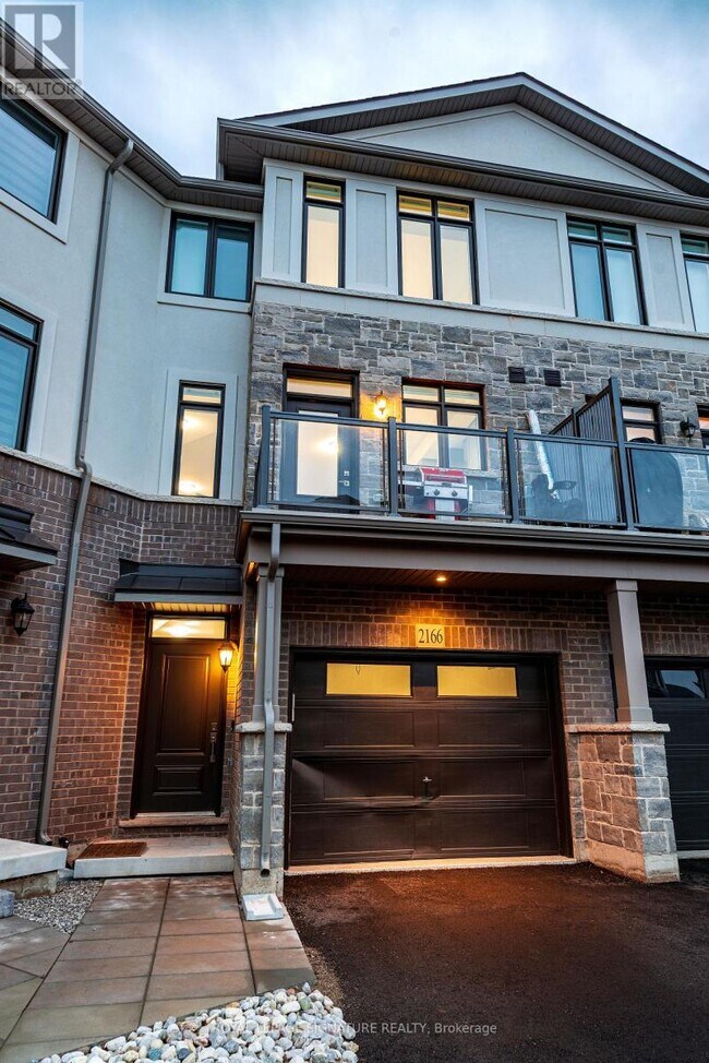 Photo - 2166 Postmaster Dr