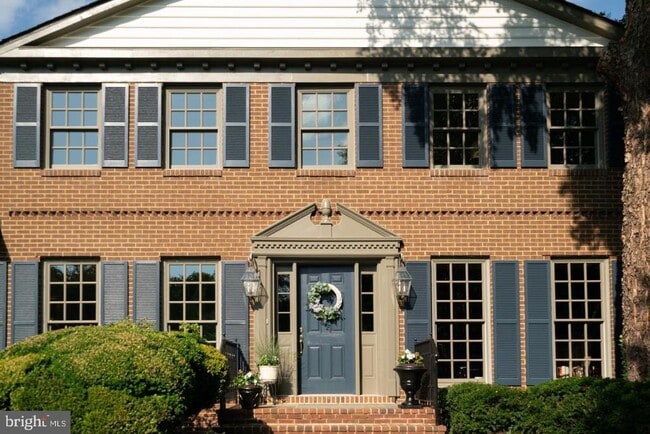 Photo - 1197 Meadow Green Ln