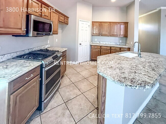 Photo - 3800 Harrison Dr