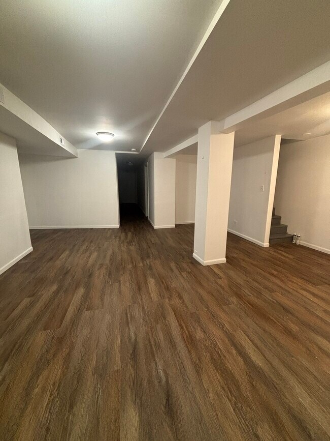 Photo - 1944 S Springfield Ave