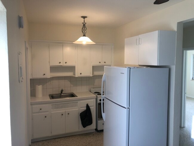 Photo - 3315 SW 9th Ter