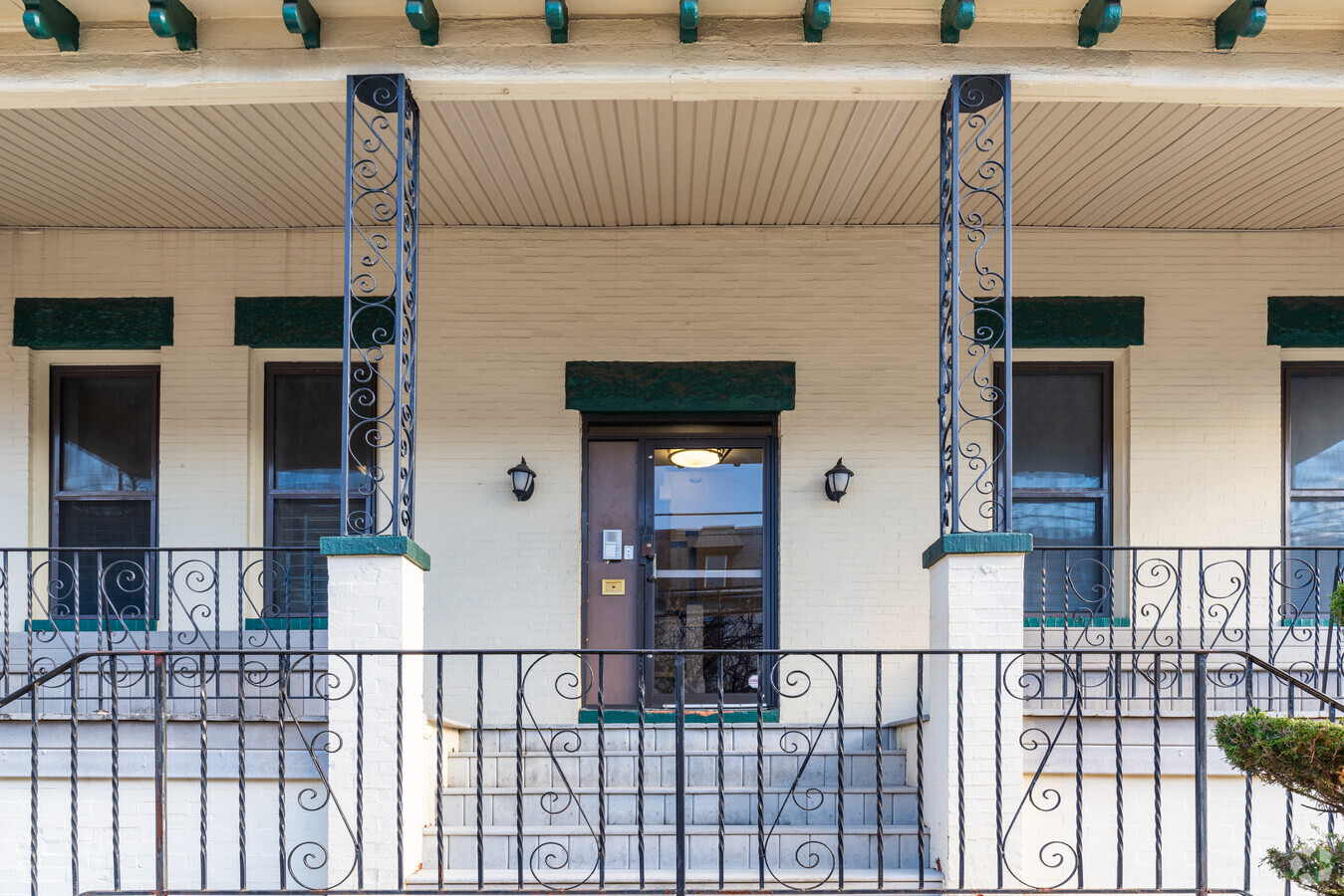 Entrance - 217-219 S 41st St Apartments