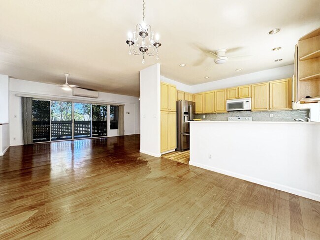 1340C Moanalualani Place, #4C