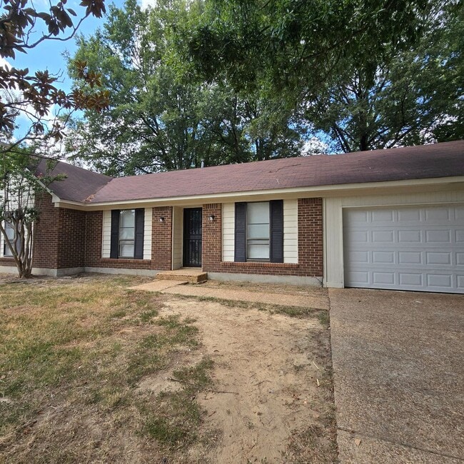 Building Photo - 4613 Blandford Dr Rental