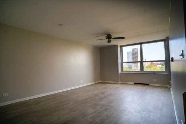 Photo - 720 W Gordon Terrace Unit 7F