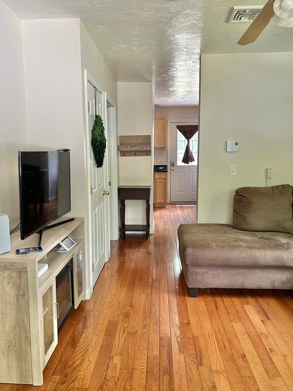 Photo - 11 Carpenter Ave