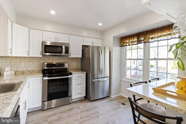 Building Photo - 18930 Birdseye Dr Rental