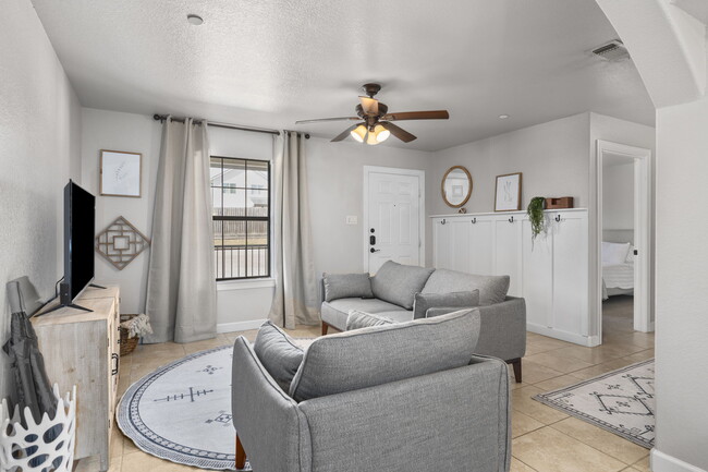 Reserve on Sabine Apartments