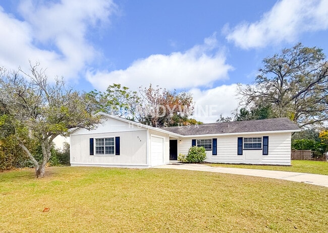 Building Photo - 318 Terrace Dr