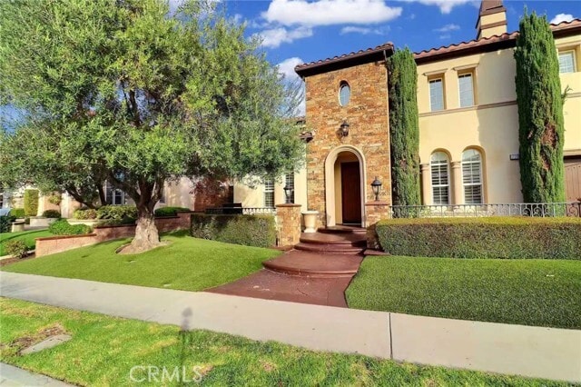 Building Photo - 22866 Briarcliff
