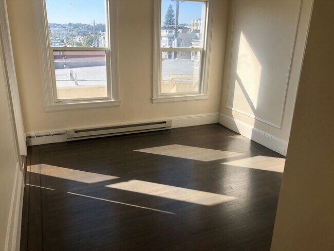 Photo - PRICE REDUCED! Newly renovated rent contro... Unit 16