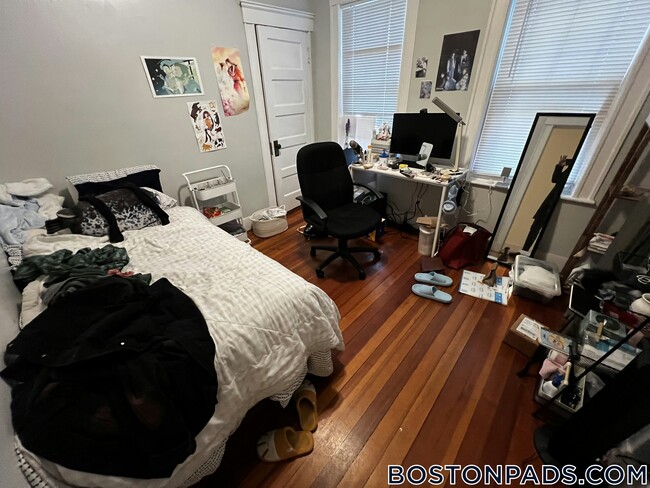 Photo - 30 Adams St Unit 1