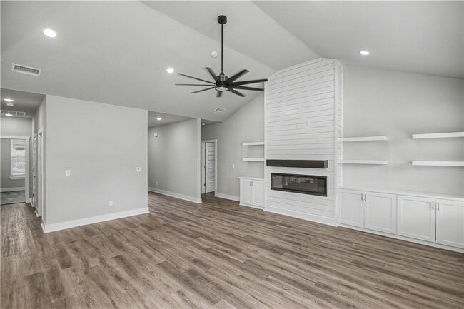 Photo - 6803 SW Orange Ave