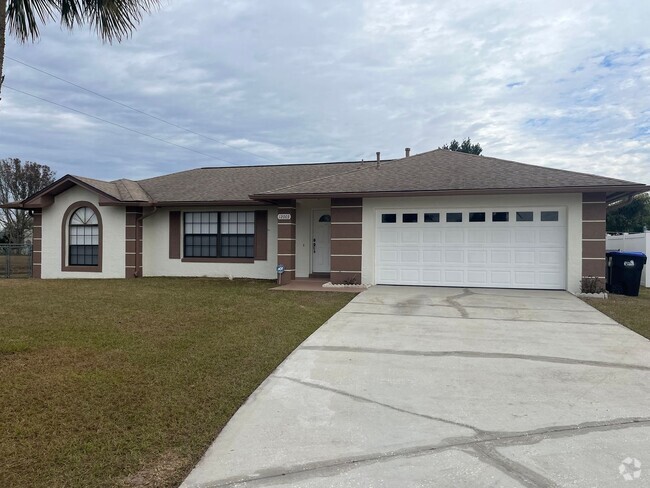 Building Photo - Beautiful 4-Bedroom, 2-Bath Single Family ... Rental