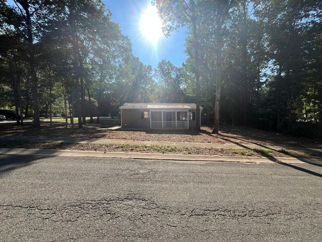 Building Photo - 8602 Mandolin Ct