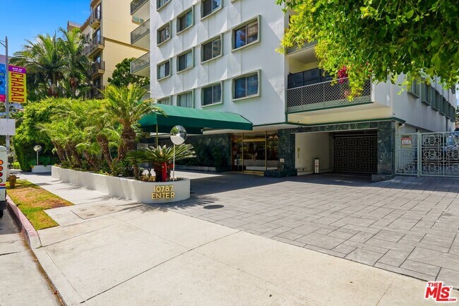 Photo - 10787 Wilshire Blvd Unit 402