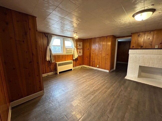 Photo - 4 5th St W Unit A