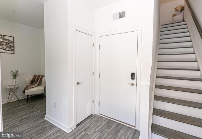 Photo - 3123 Beachview Ln