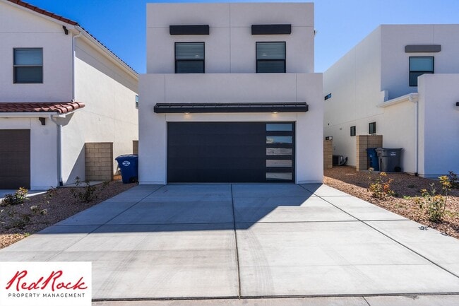 Photo - Stand Alone Home In Desert Color