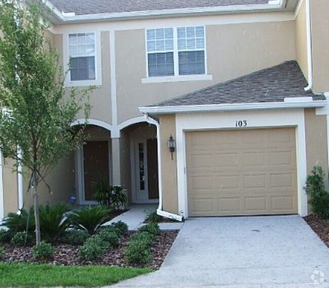 Building Photo - Vistas at Stonebridge Commons in Metrowest... Rental