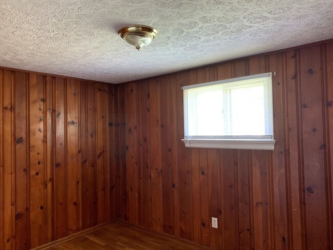 Photo - 2825-2827 Kulman Pl Unit 2825