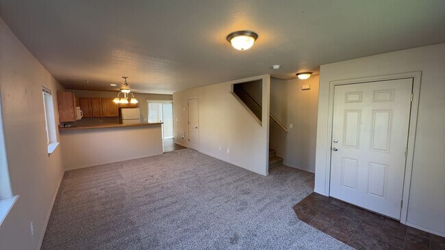 Photo - 1398 NE Elk Ct