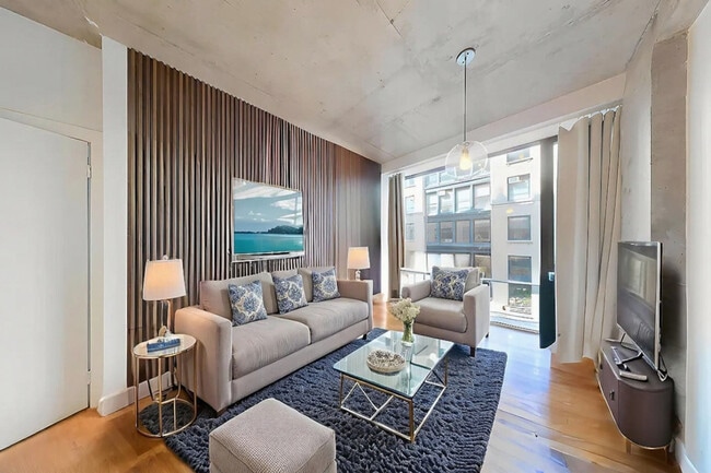 Building Photo - 132 W 26th St