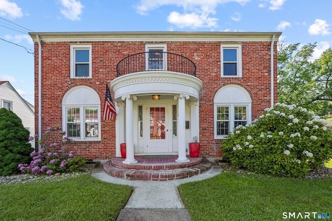 92 Hazelmere Rd