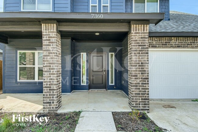 Photo - 7360 Parkside Pl Dr