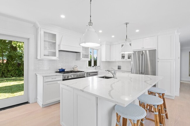 Photo - 78 Dayton Ln