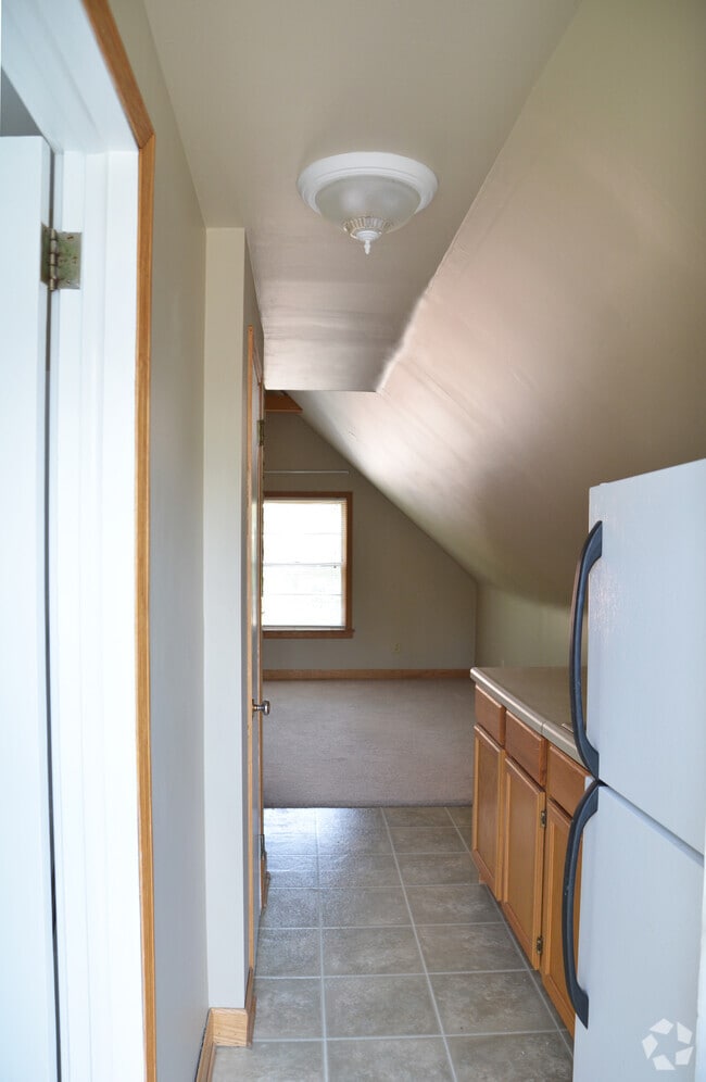 Building Photo - 3740 Bryant Ave S Unit 3 Rental