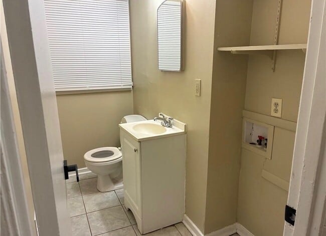 Photo - 3188 Ward Dr SW