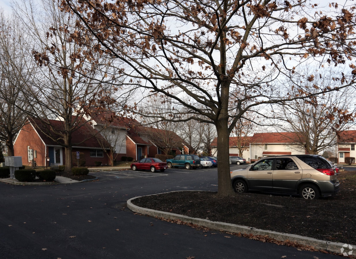 Washington Court - Washington Court