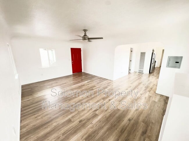 Photo - 3327 1/2 Polk Ave